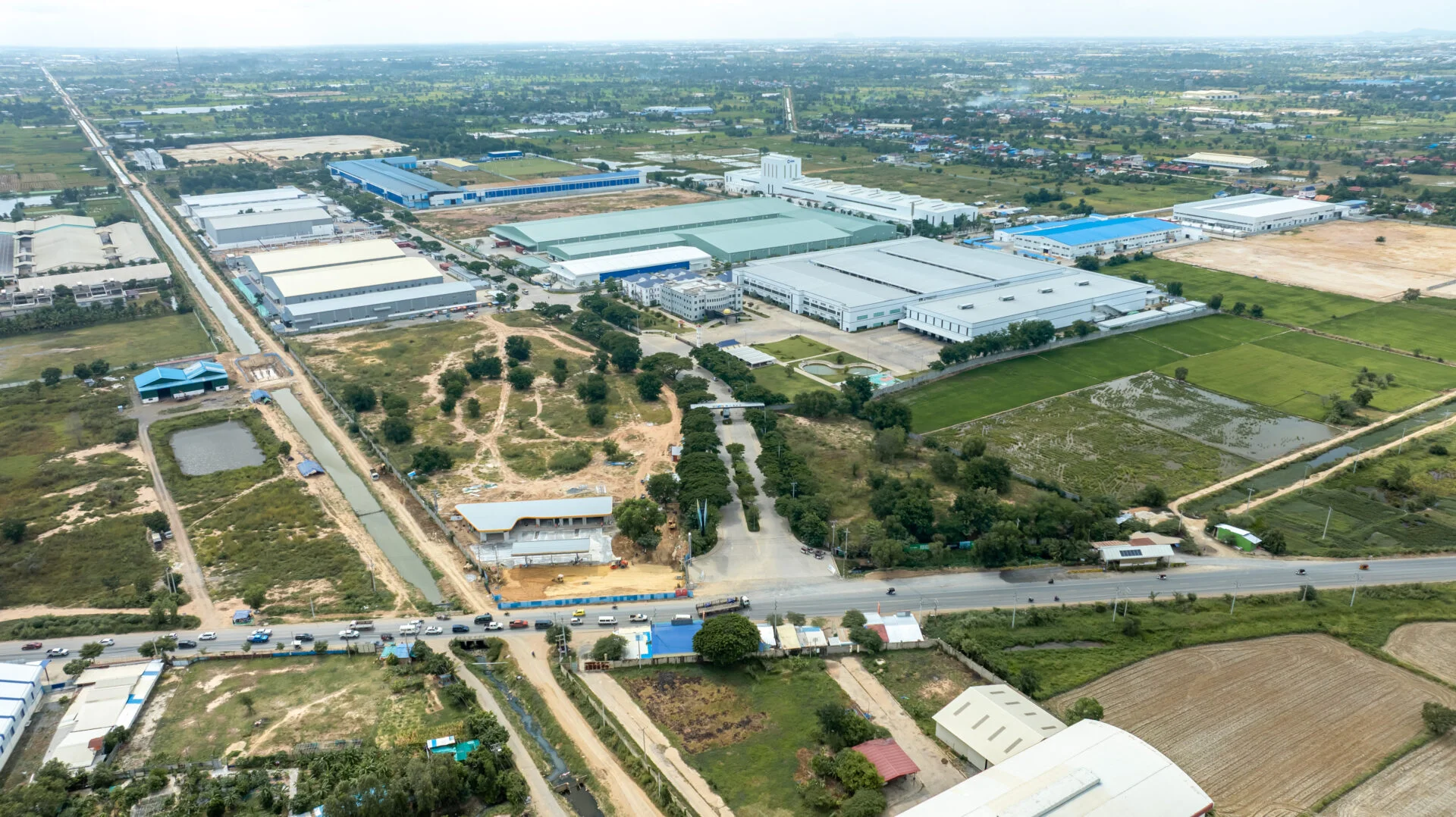 Location & Connectivity